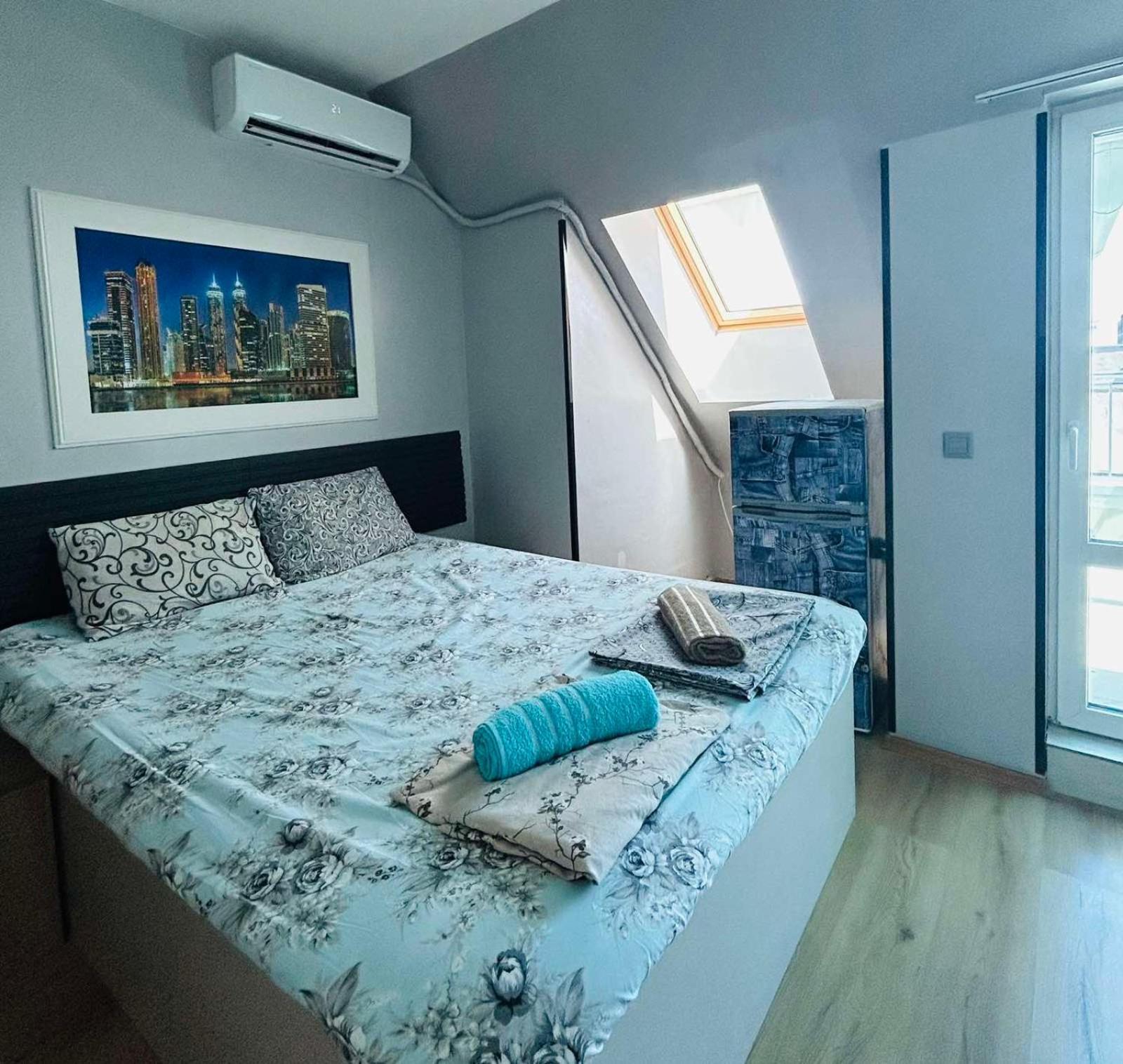 Economy Apartment *